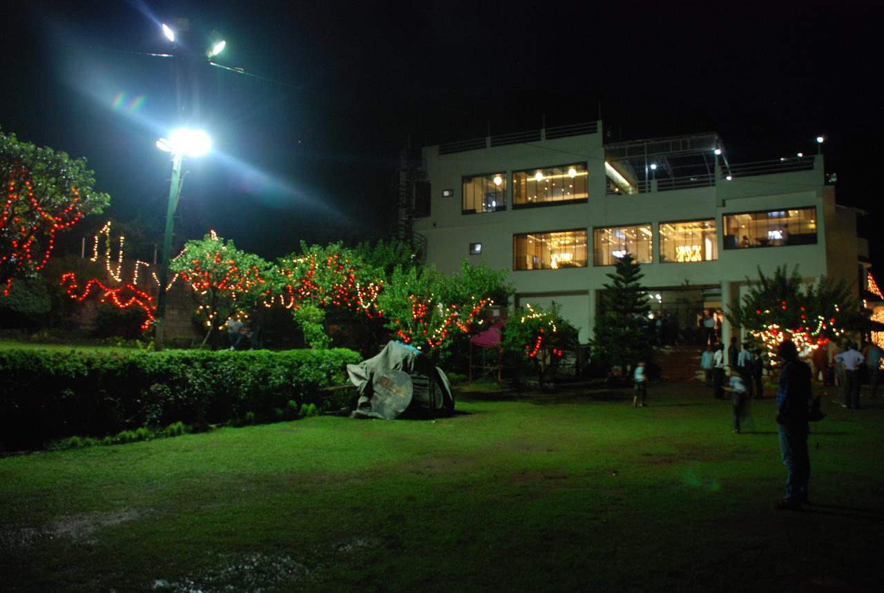 تشايل Centarosa Resort المظهر الخارجي الصورة